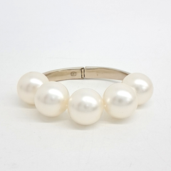 샤넬 진주 장식 팔찌