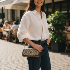 구찌 블론디 WOC 체인지갑 수프림 베이지 에보니 725215 K9GSG 8358