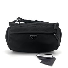 프라다 바이커백 라지 힙색 크로스백 2vh991