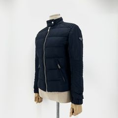 프라다 여성 바이커 숏패딩 점퍼