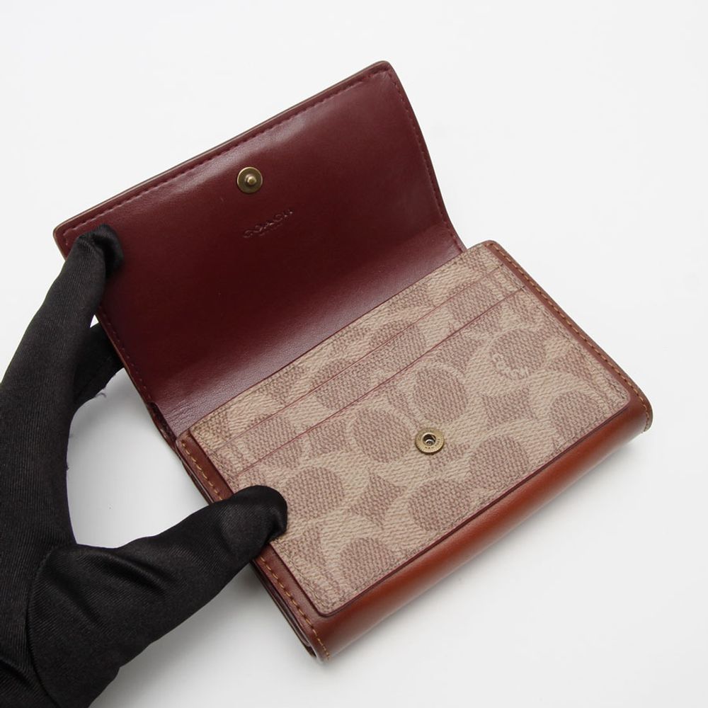 코치 시그니처 패턴 트리밍 반지갑 (11177hva) k - 구구스 정품