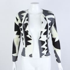 이세이미야케 플리츠플리즈 가디건