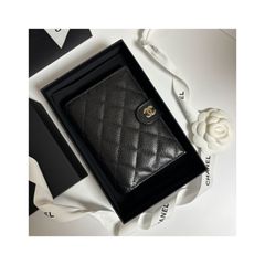 샤넬 클래식 플랩 여권지갑 여권케이스 캐비어 블랙 반지갑 다이어리 ap3791 2025년도 최신상