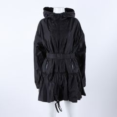 프라다 후드 집업 점퍼