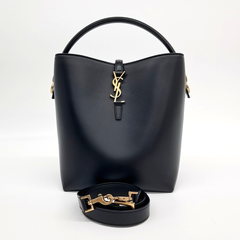 생로랑 LE37 카산드라 버킷백 (742828)