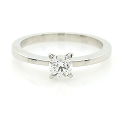 쇼파드 0.30ct 다이아 반지