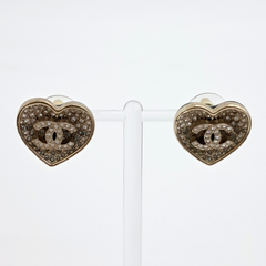 샤넬 하트 귀걸이