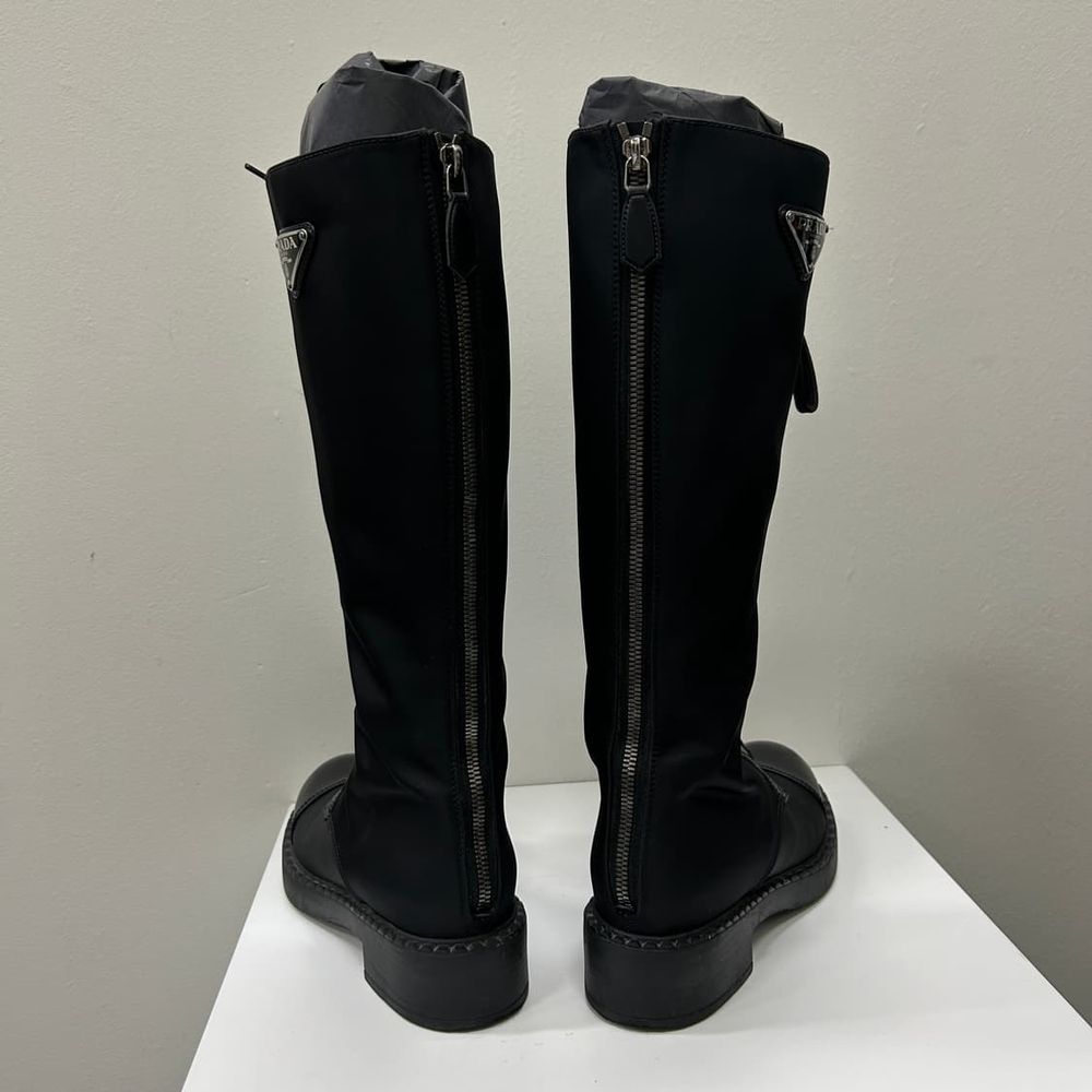 Prada 프라다 브러쉬드 레더 리나일론 레이스업 부츠 상품 이미지 6