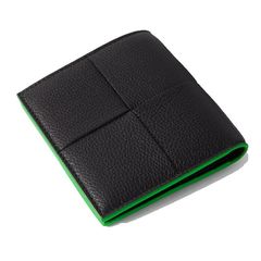 보테가베네타 그레인 레더 카세트 남성 반지갑 블랙 패러킷