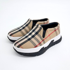 버버리 키즈 슬립온 (27)