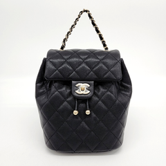 샤넬 캐비어 어반 스피릿 백팩 AS4058