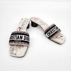 크리스찬 디올 DWAY 슬리퍼