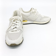 루이비통 런어웨이 스니커즈