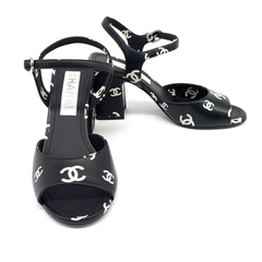 샤넬 아이콘 샌들