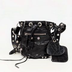 발렌시아가 르카골 버킷백 XS 702431