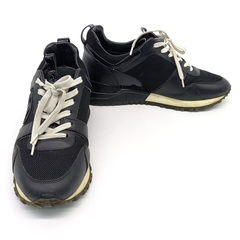 루이비통 런어웨이 스니커즈