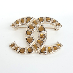 샤넬 로고 브로치