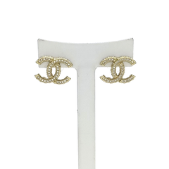 샤넬 로고 귀걸이