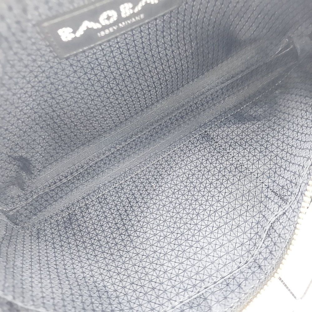 Issey Miyake 이세이미야케 바오바오 크로스백 상품 이미지 6