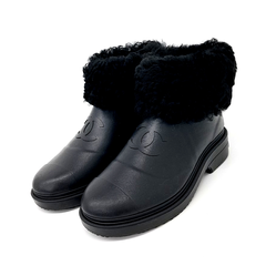 샤넬 시어링 러버 부츠