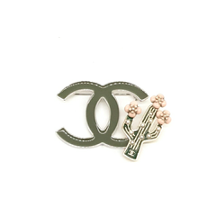 샤넬 로고 브로치