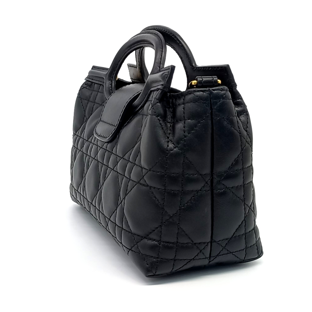 Christian Dior 크리스찬 디올 졸리 탑 핸들 미니 백 S3123UNJB 상품 이미지 2