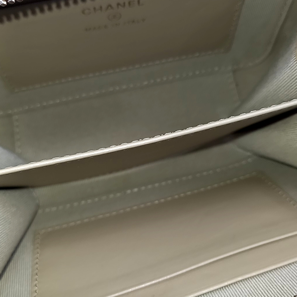 Chanel 샤넬 캐비어 카메라 크로스백 상품 이미지 6