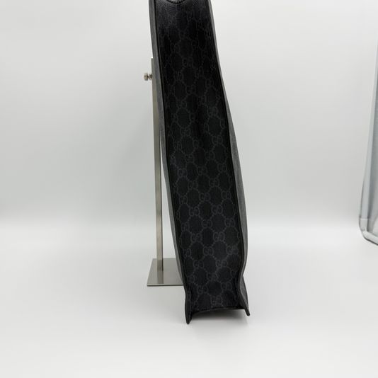 Gucci 구찌 GG 캔버스수프림 블랙 라지 토트백 숄더백 남성 495559 가방 상품 이미지 4