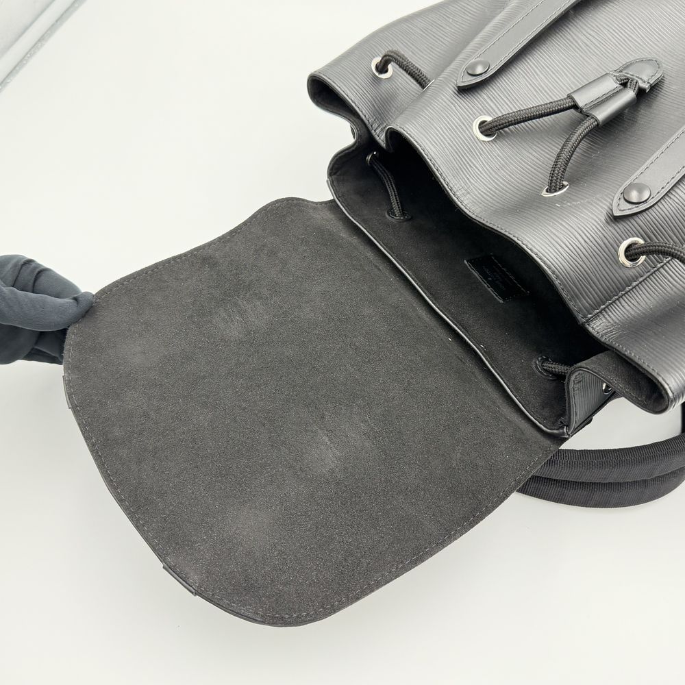 Louis Vuitton 루이비통 크리스토퍼 에삐 레더 포켓 아웃도어 남성 백팩 M50159 가방 상품 이미지 8