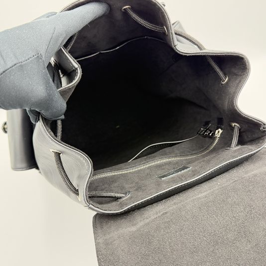 Louis Vuitton 루이비통 크리스토퍼 에삐 레더 포켓 아웃도어 남성 백팩 M50159 가방 상품 이미지 9