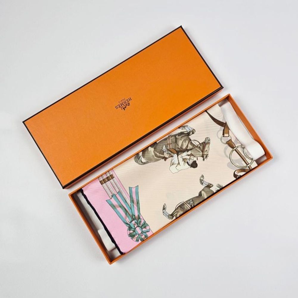 Hermes 에르메스 점핑 Jumping 45 실크 여성 스카프 H891526S 05 상품 이미지 11