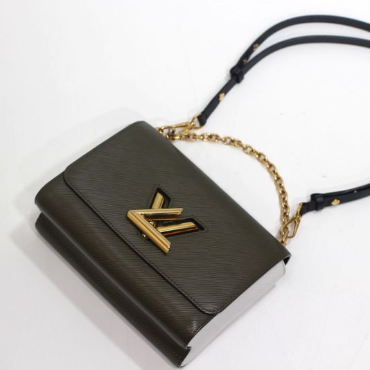 Louis Vuitton 루이비통 트위스트 mm 은장 m53597 상품 이미지 11