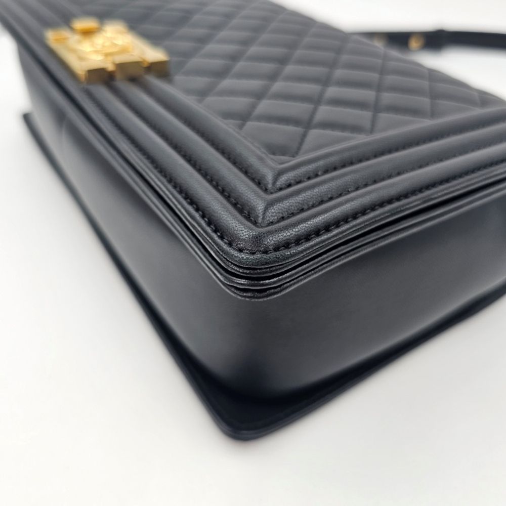 Chanel 샤넬 보이 플랩백 라지 21번대 A92193 4957 상품 이미지 12
